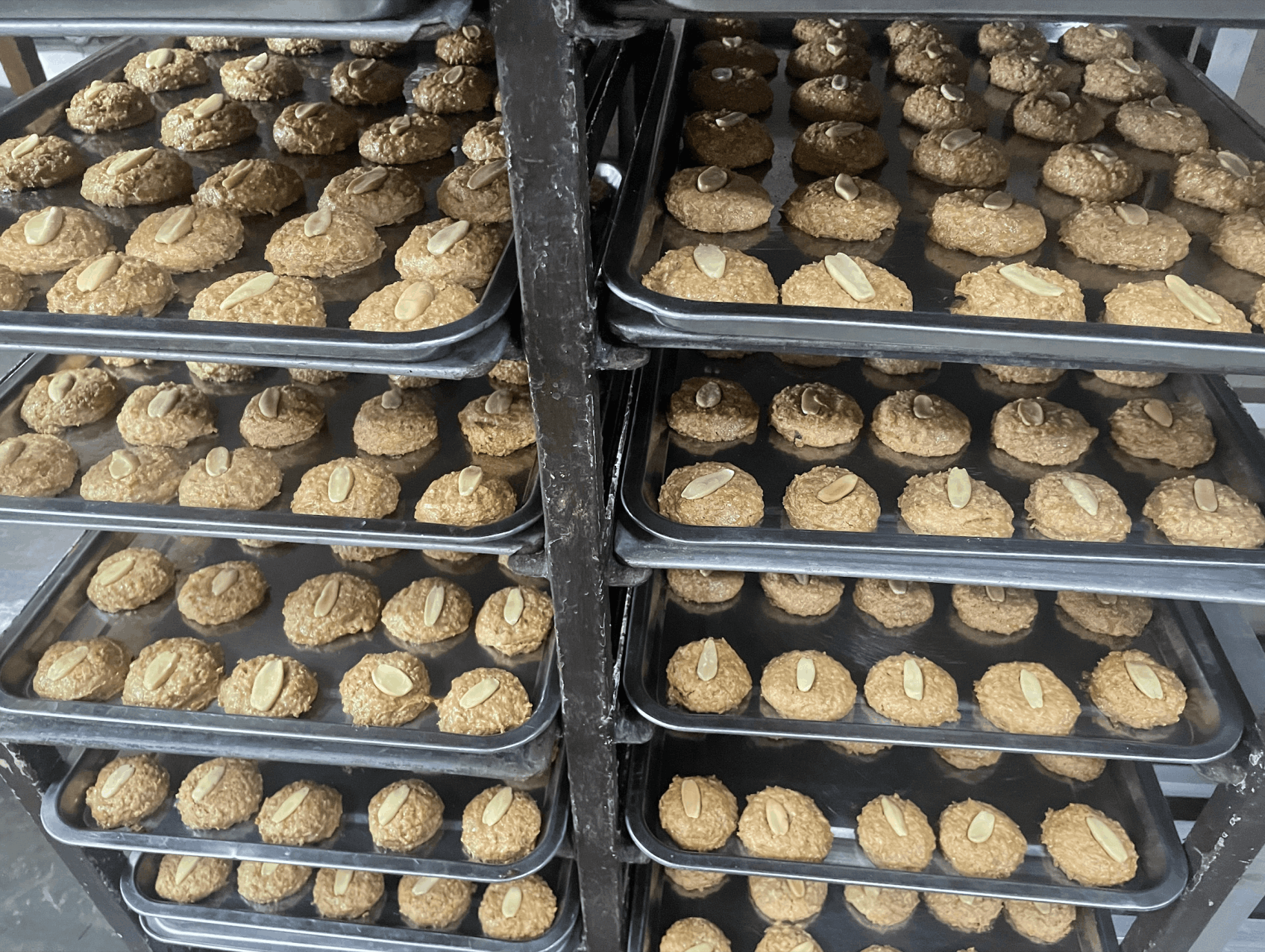 Pilinut tarts before baking